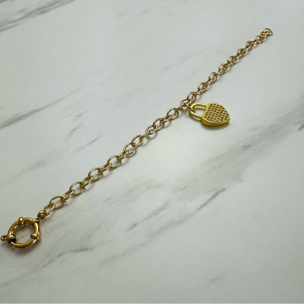 Gold Plated Pavé Heart Charm Bracelet – Handmade – 7.5” - Picture 6 of 11